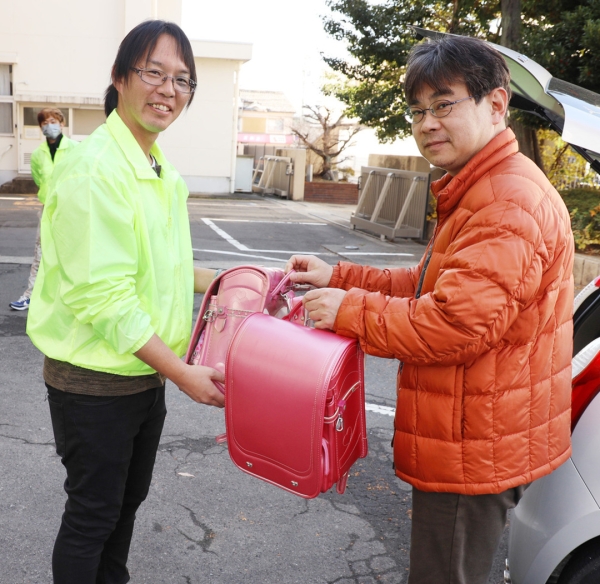 岐阜市PTA様より、２５０個のランドセルを寄付して頂きました。 写真 5