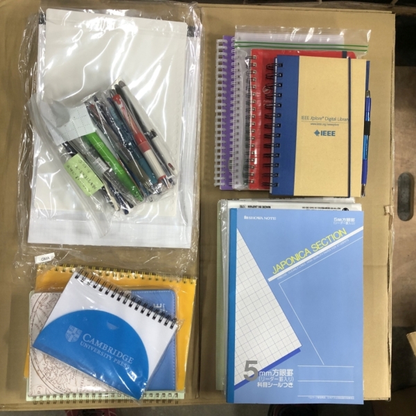 関東学院大学様より、寄付品が届きました 