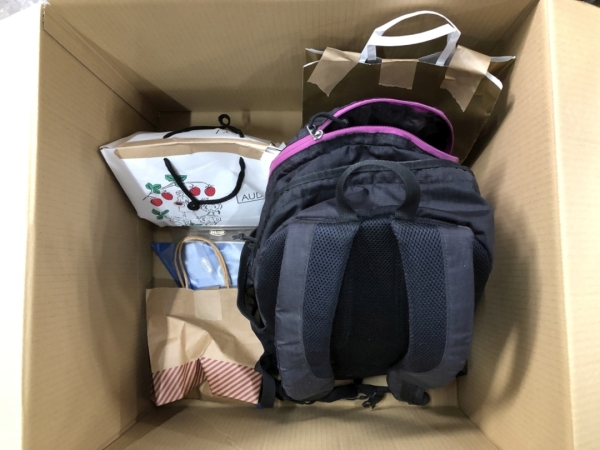 関東学院大学様より、寄付品が届きました 