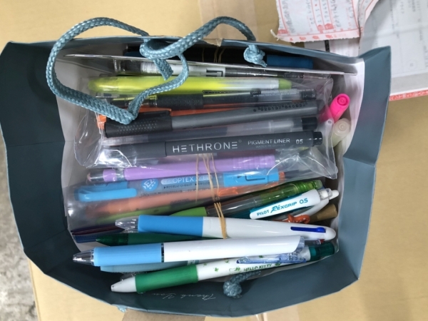 関東学院大学様より、寄付品が届きました 