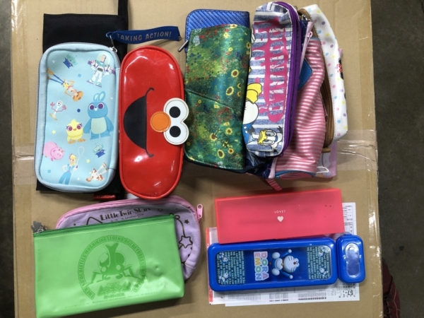 関東学院大学様より、寄付品が届きました 