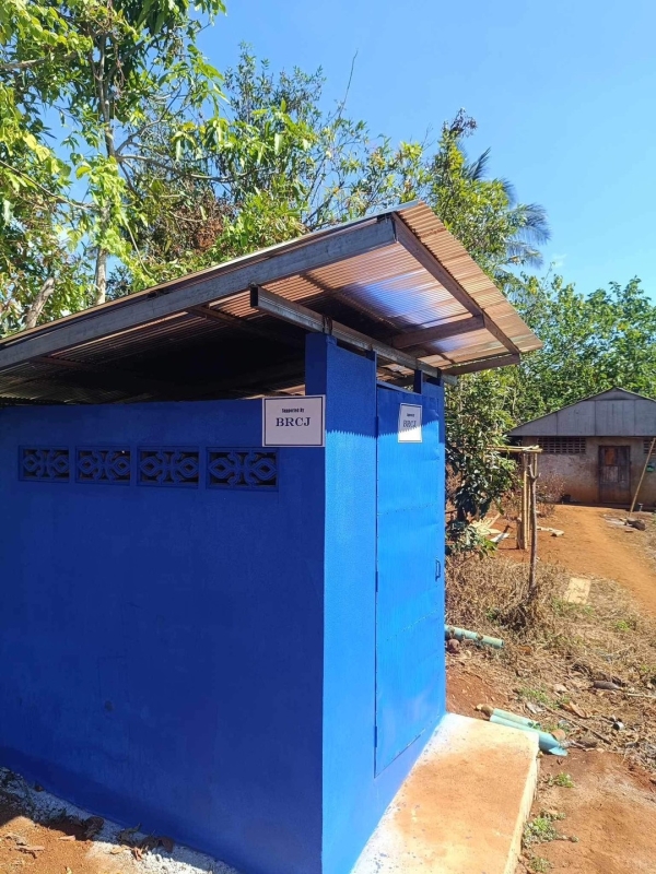ミャンマー難民支援のため、トイレ建設にご協力 写真 2