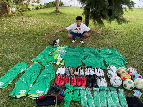 ザンビアに柔道着とサッカー用品が到着しました 写真 1