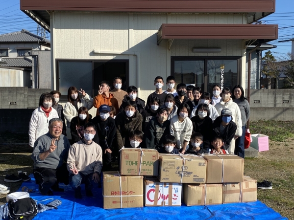 インド、バングラディシュへの荷物を梱包しました 写真 1