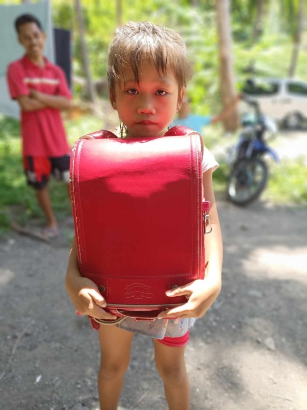 フィリピンからのご報告　その１　ランドセル 写真 2
