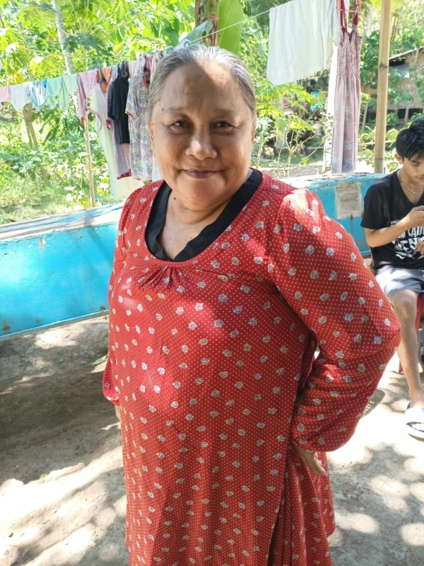 フィリピンからのご報告　その３　古着 写真 4