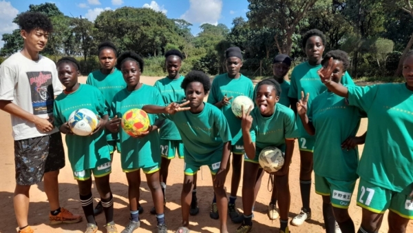 ザンビアからのご報告　その１ 「くのいち」 写真 1