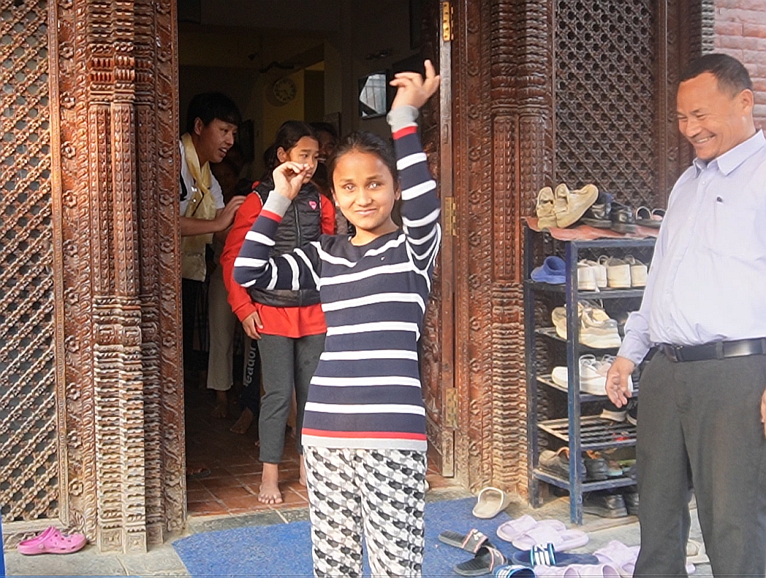 カトマンズ孤児院 日本の古着でファッションショー その1