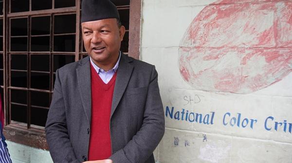 校長先生です。穏やかで社交的な方です。