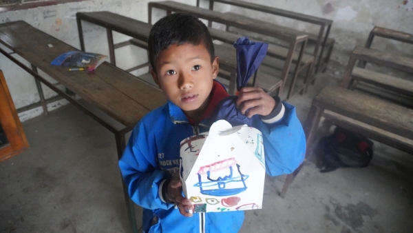 会話ではなかなか聞けない<br>本音や内面も絵には現れます。