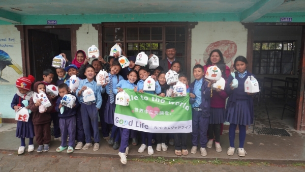 最後にみんなで写真を撮りました。<br>また会いに行きたいです。