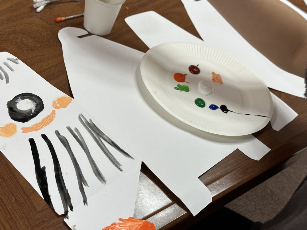 北海道の児童発達支援事業所 「のんの・ぴらさ」さん この1セットで、絵を描いていきます