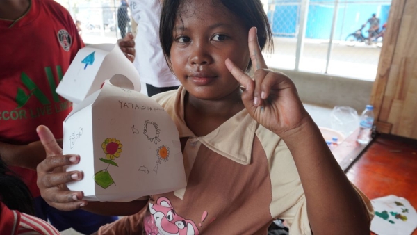 カンボジア ＹＡＴＡＩスクール お絵描きセッションで描いた絵 ２