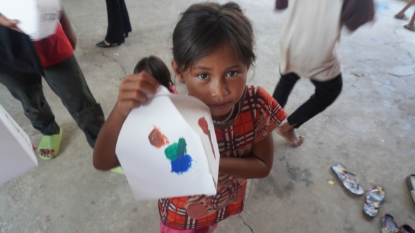 カンボジア ＹＡＴＡＩスクール お絵描きセッションで描いた絵 ６