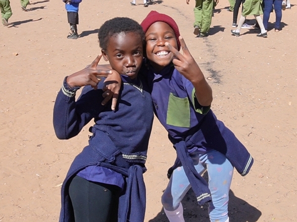 仲良し二人組です<br class=sp_only>みんな陽気で写真を撮られるのが大好き