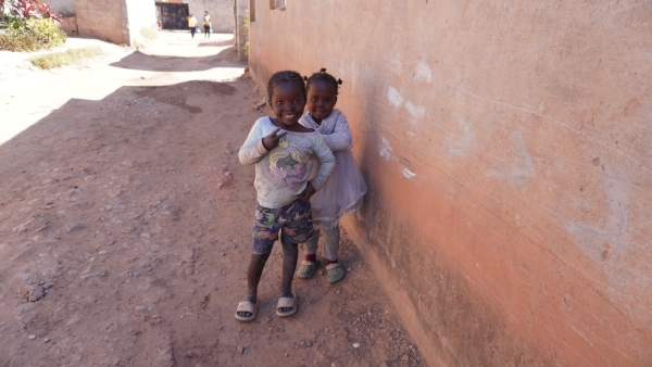 ルサカのコンパウンドのこどもたち その1