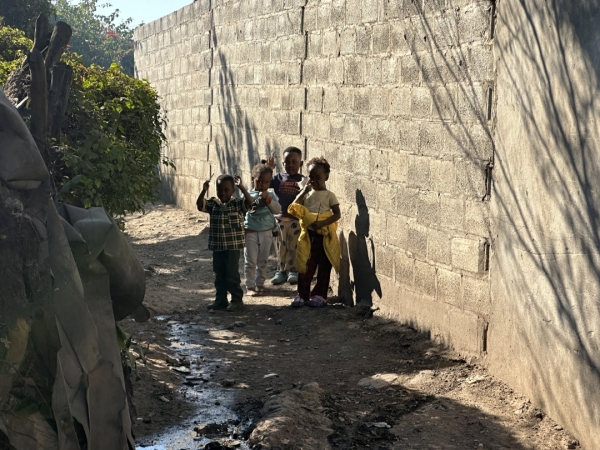 ルサカのコンパウンドのこどもたち　その２