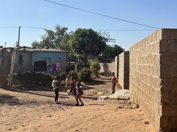 ルサカのコンパウンドのこどもたち その5