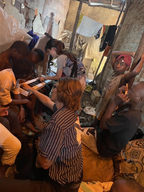 ウガンダのスラムを訪問その１