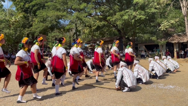 カイン族のダンス