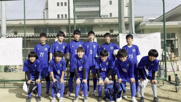 ６つの中学校の合同で、<br>サッカー大会が開かれました。 