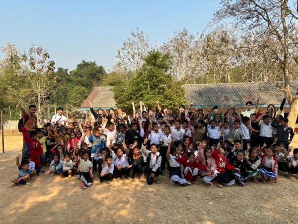 学生団体Cheez さんと協力して届けてきます