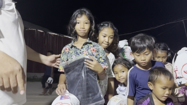 タオルや古着もとても喜ばれます