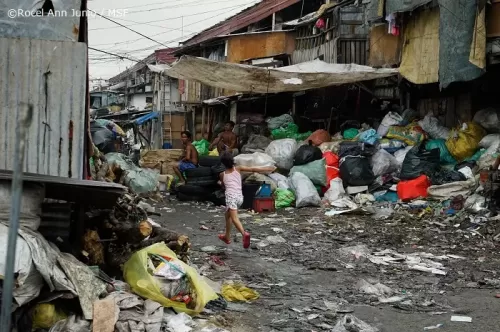 フィリピンマニラのスラム街の様子