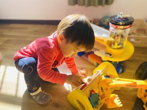 長野県の子供支援施設での寄付写真。一人親世帯の相対的貧困を減少させることが必要です